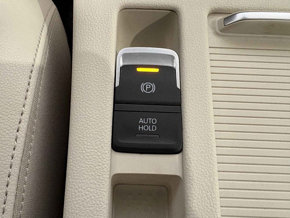 Volkswagen Passat 1.4 TSi Highline
