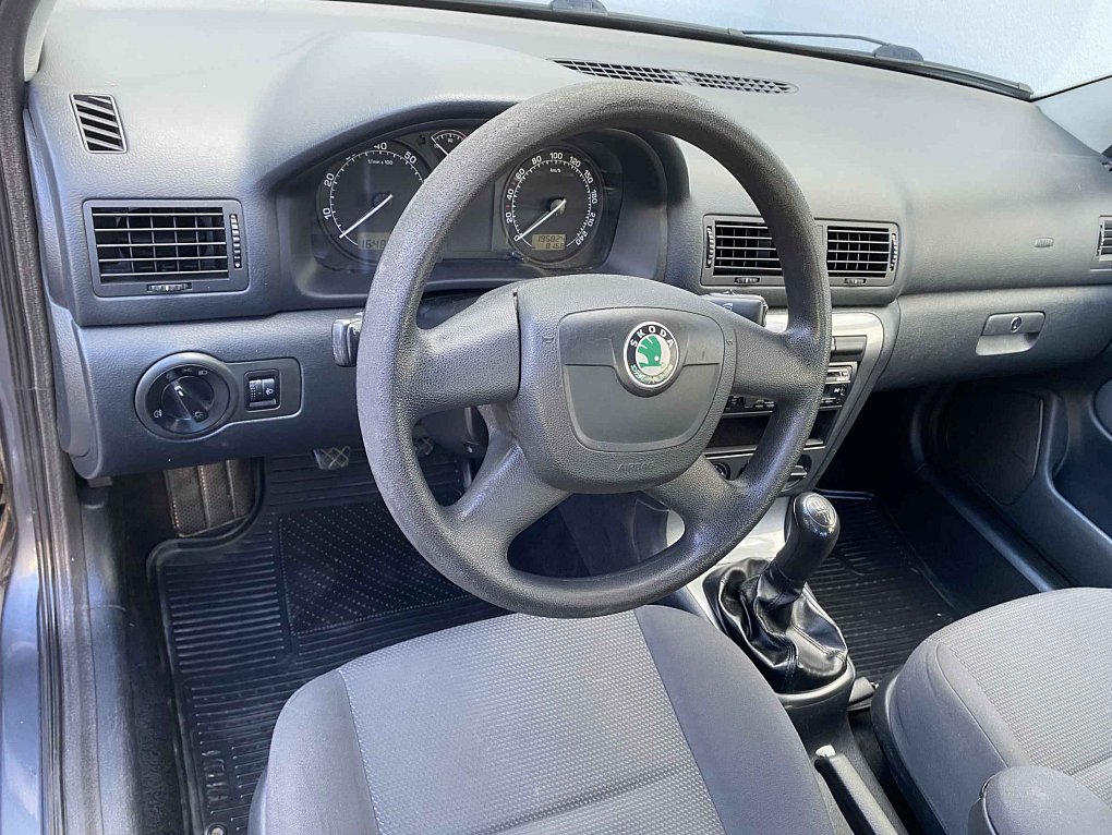 Škoda Octavia 1.6MPi 