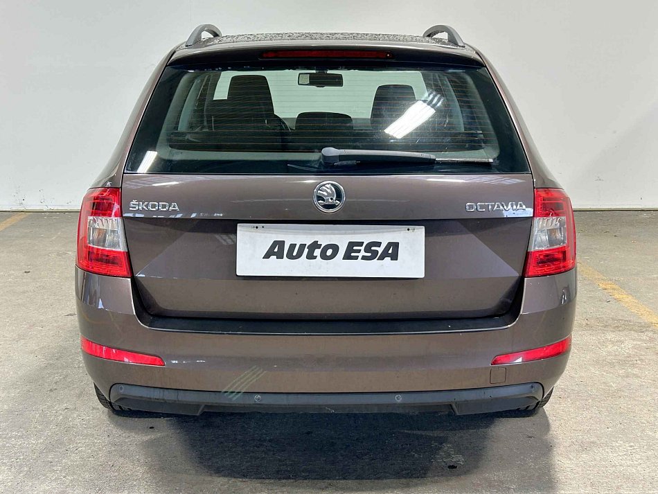 Škoda Octavia III 2.0TDI Elegance