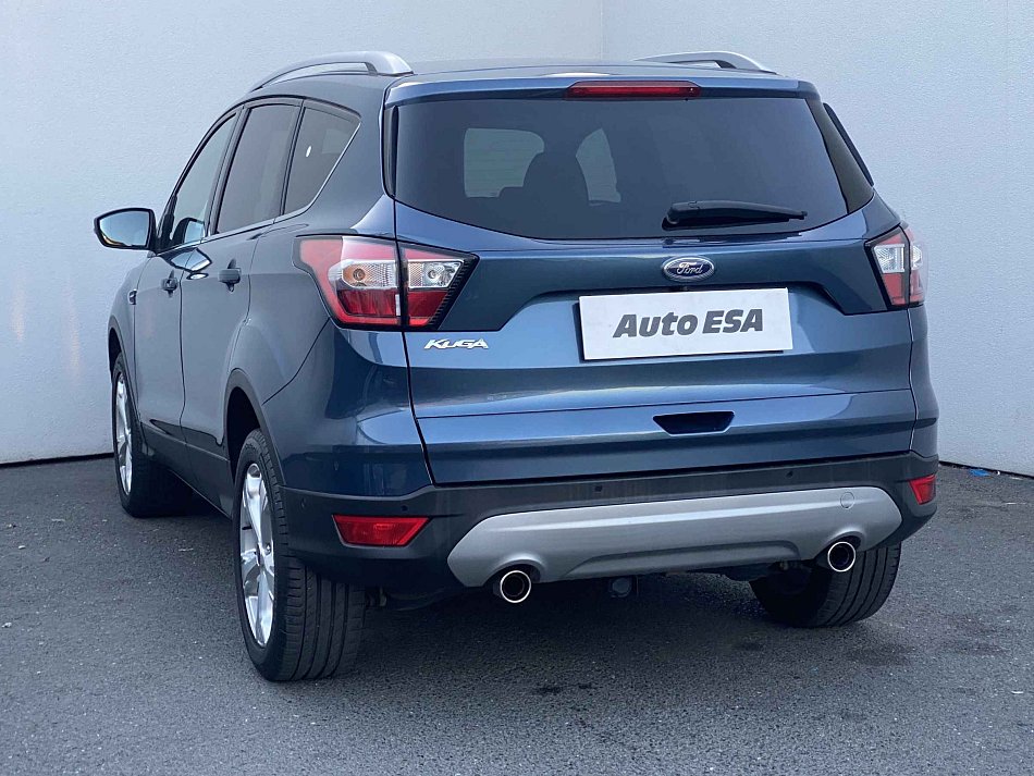 Ford Kuga 1.5 EB Titanium