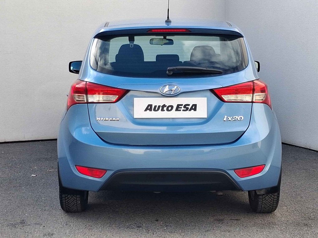 Hyundai Ix20 1.6i 