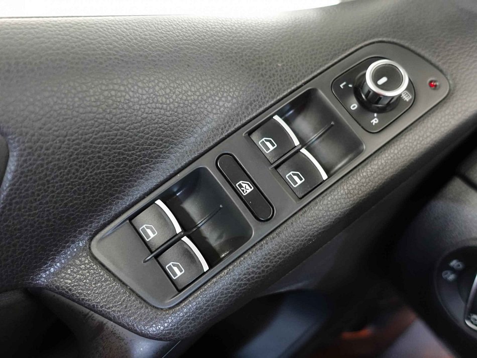 Volkswagen Tiguan 1.4TSi 
