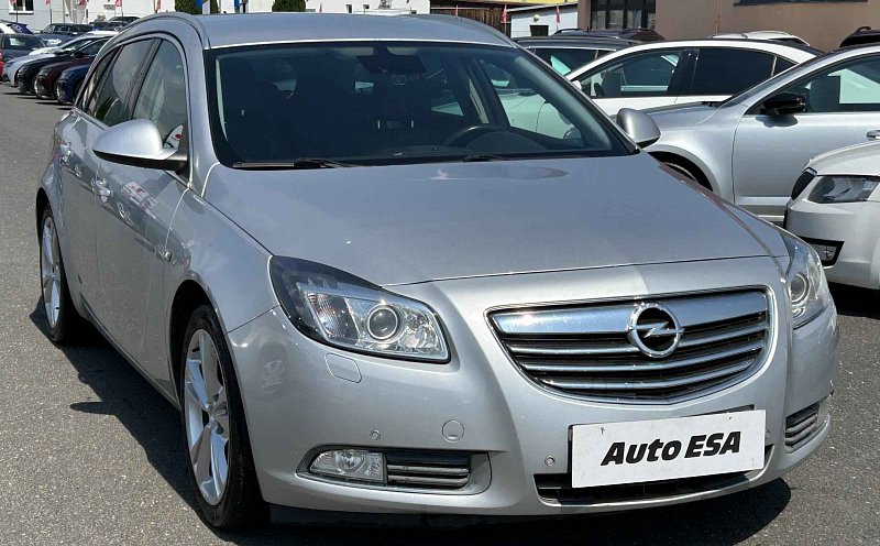 Opel Insignia 2.0CDTi 