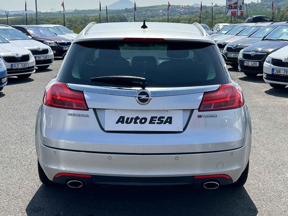 Opel Insignia 2.0CDTi 