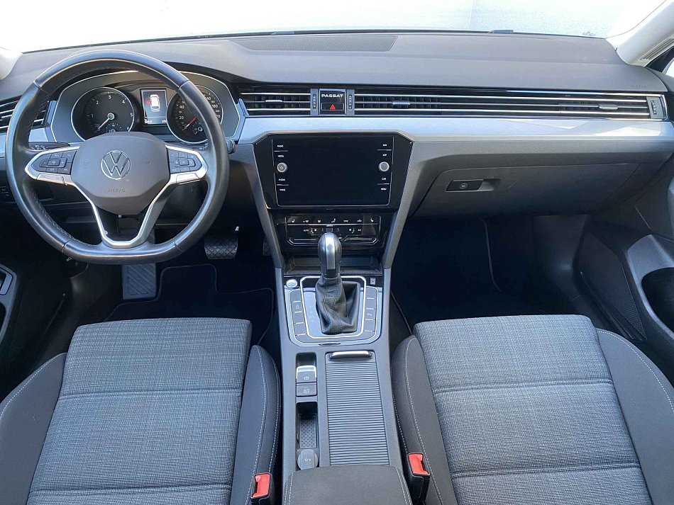 Volkswagen Passat 2.0TDi Business