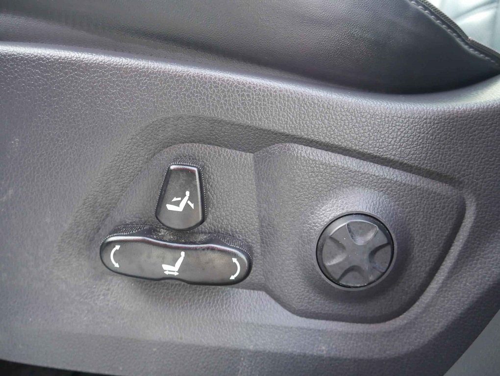 SsangYong Rexton 2.2 CRDi  4x4, 7míst