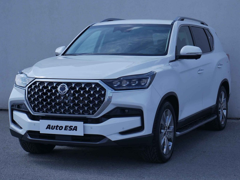 SsangYong Rexton 2.2 CRDi  4x4, 7míst