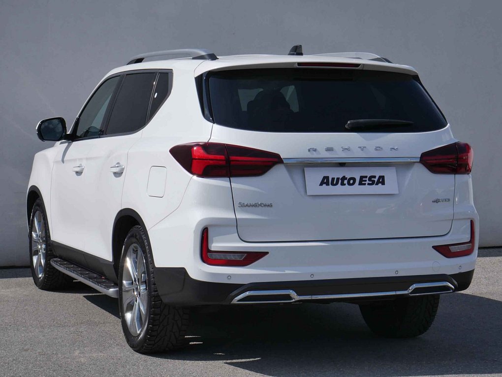 SsangYong Rexton 2.2 CRDi  4x4, 7míst