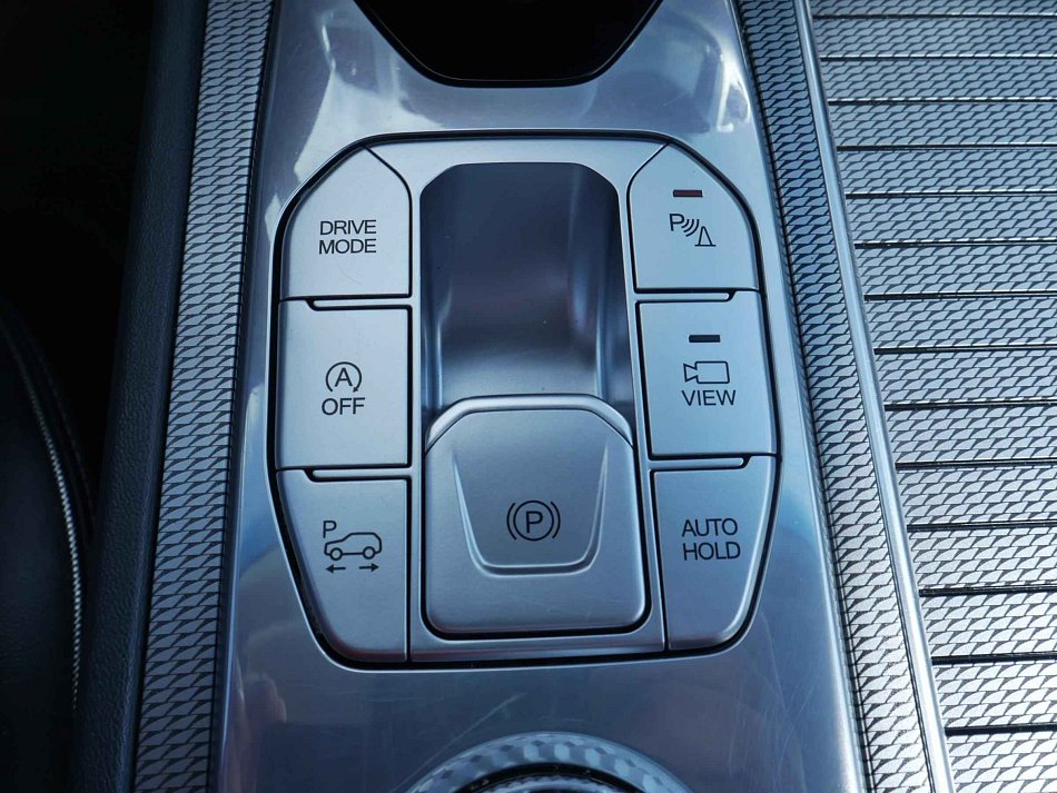SsangYong Rexton 2.2 CRDi  4x4, 7míst