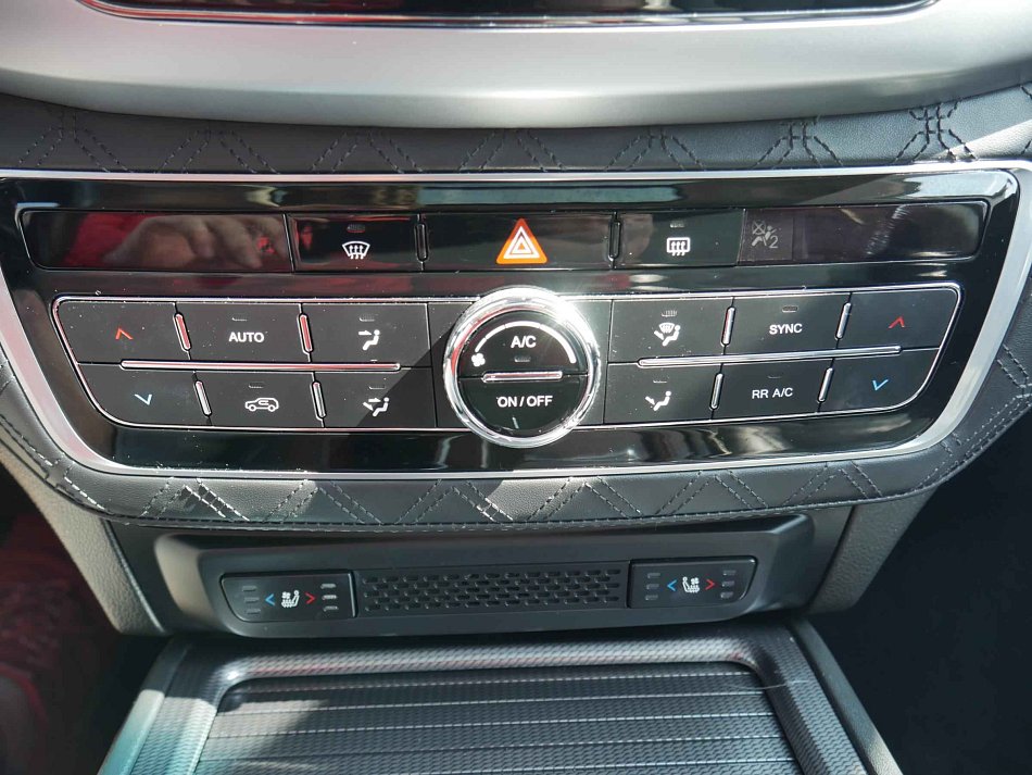 SsangYong Rexton 2.2 CRDi  4x4, 7míst
