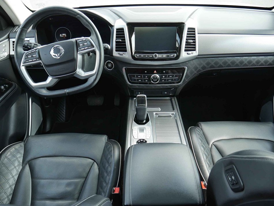 SsangYong Rexton 2.2 CRDi  4x4, 7míst