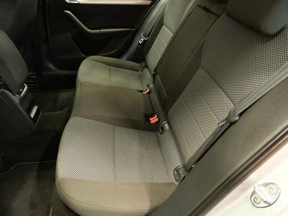 Škoda Octavia III 1.4 TSi Ambition