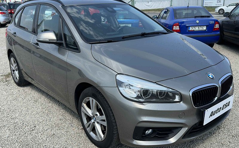 BMW Řada 2 1.5i 