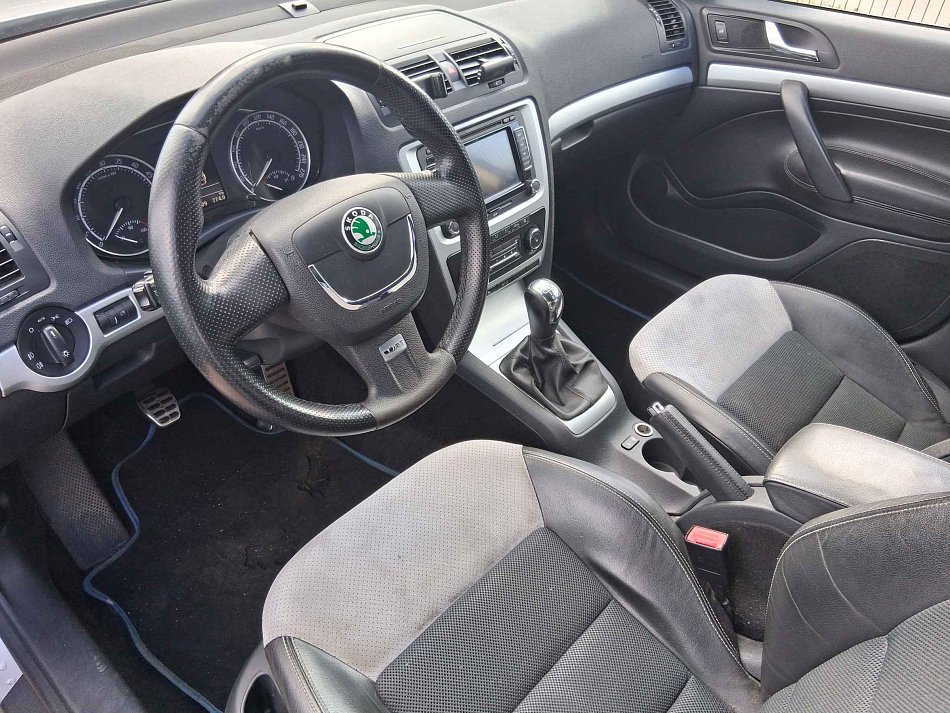 Škoda Octavia II 2.0 TDi RS