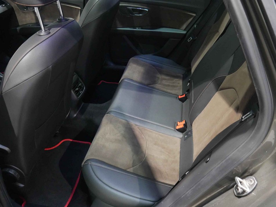 Seat Leon 2.0 TDi  4x4