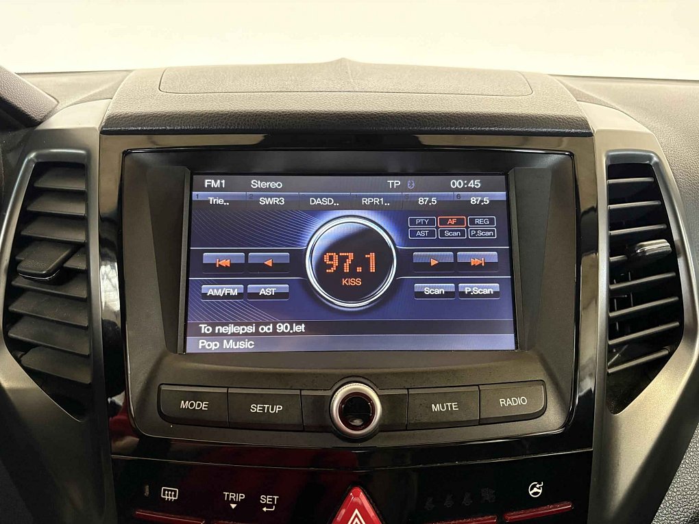 SsangYong XLV 1.6 D  4WD