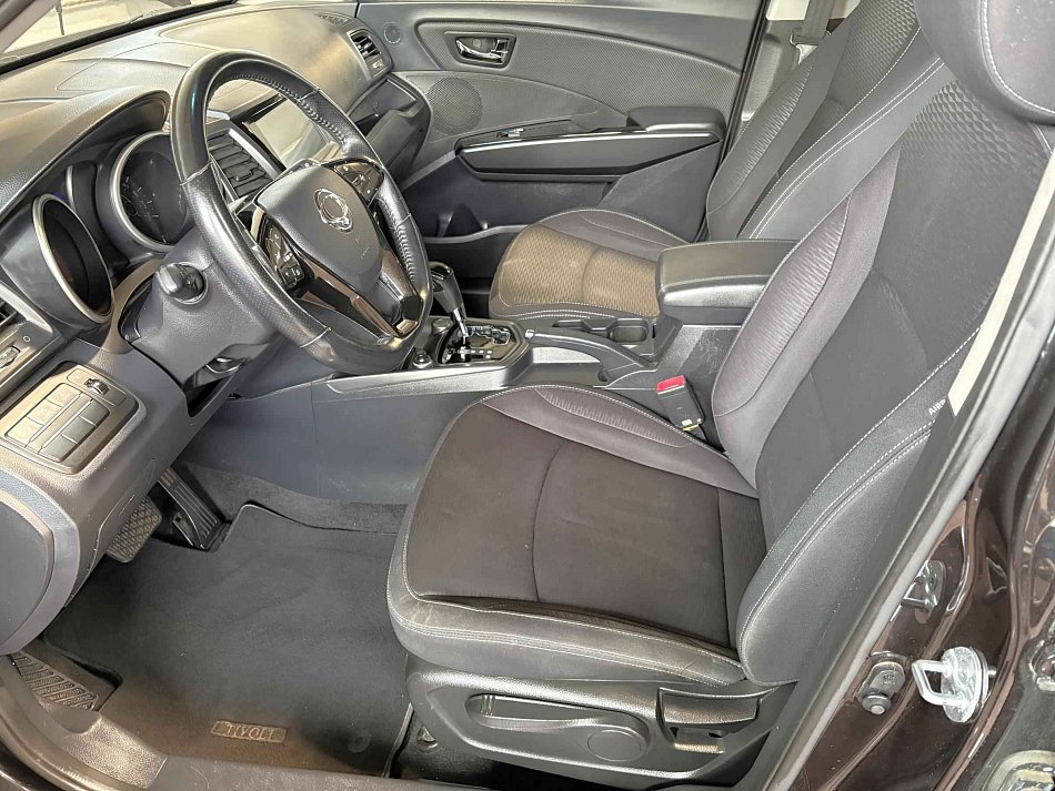 SsangYong XLV 1.6 D  4WD