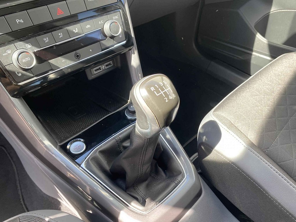 Volkswagen T-Cross 1.0 TSi Highline