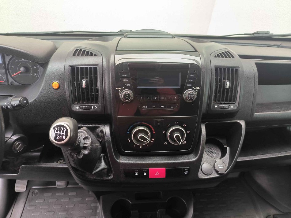 Peugeot Boxer 2.2HDi  L2H2