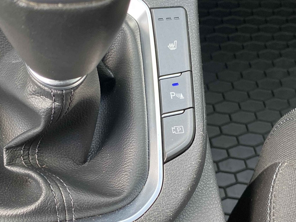 Hyundai I30 1.5 DPi Smart