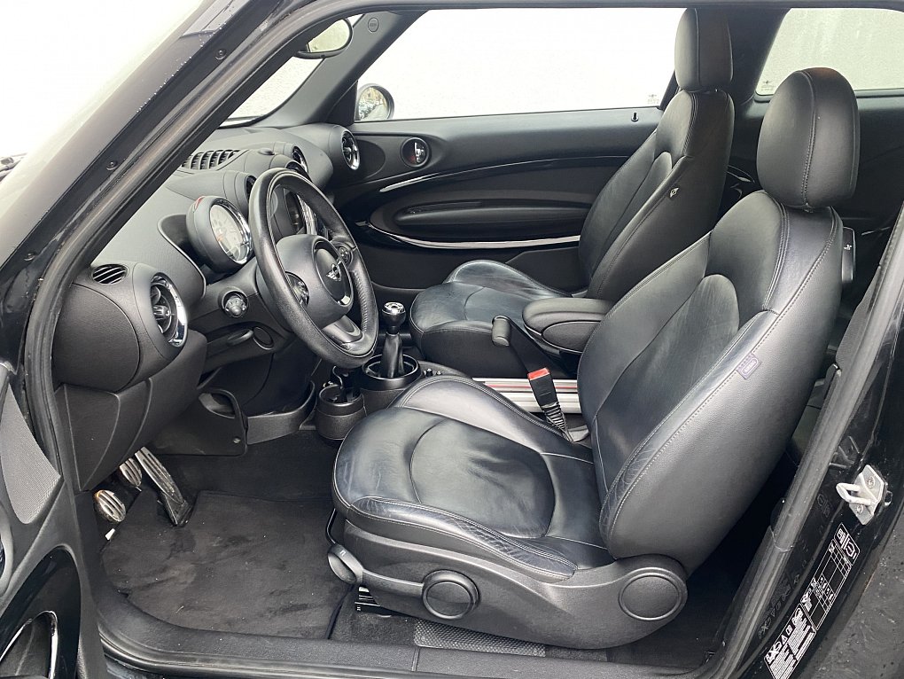 Mini Cooper S 2.0 D  4x4