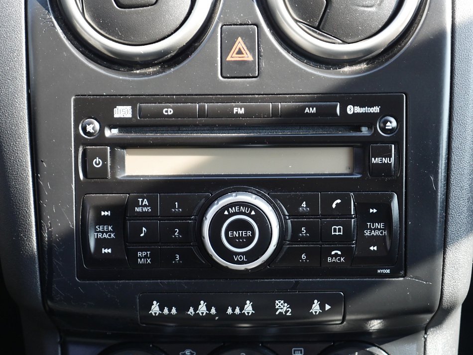 Nissan Qashqai 1.6i 