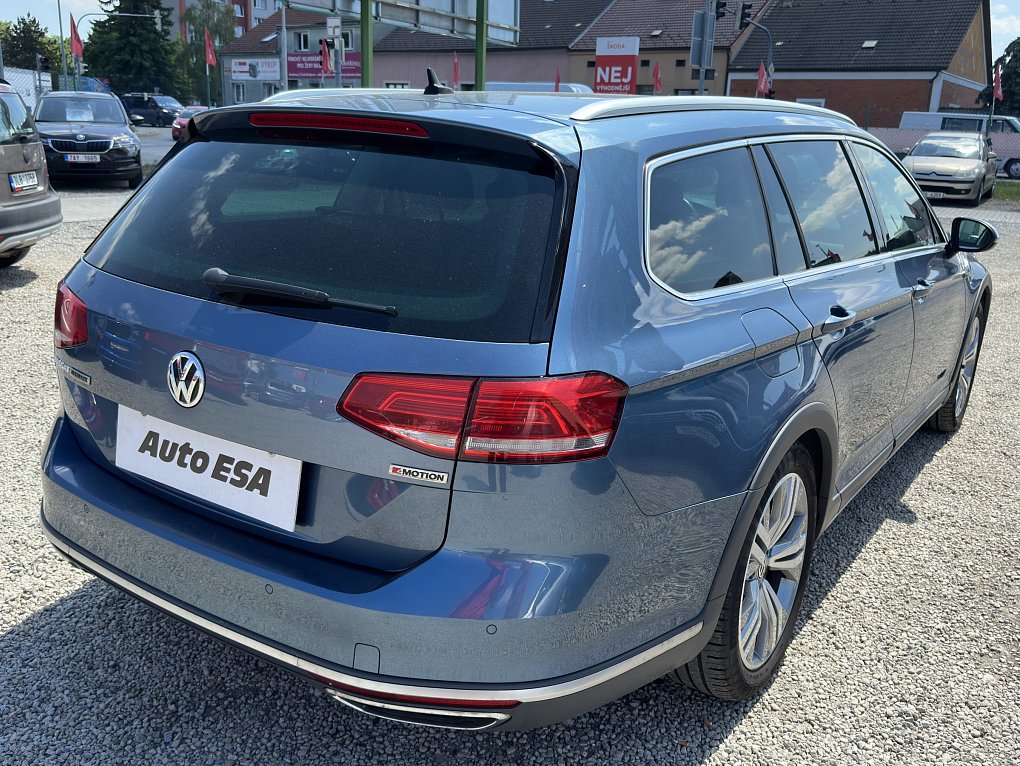 Volkswagen Passat 2.0TDI  4x4