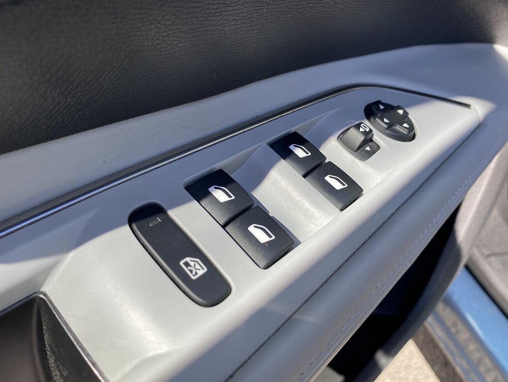 Peugeot 5008 1.5 HDi Allure 7míst