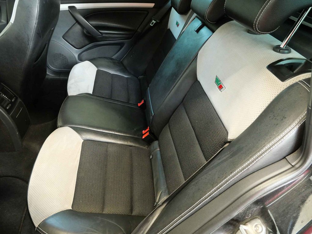 Škoda Octavia II 2.0 TFSi RS