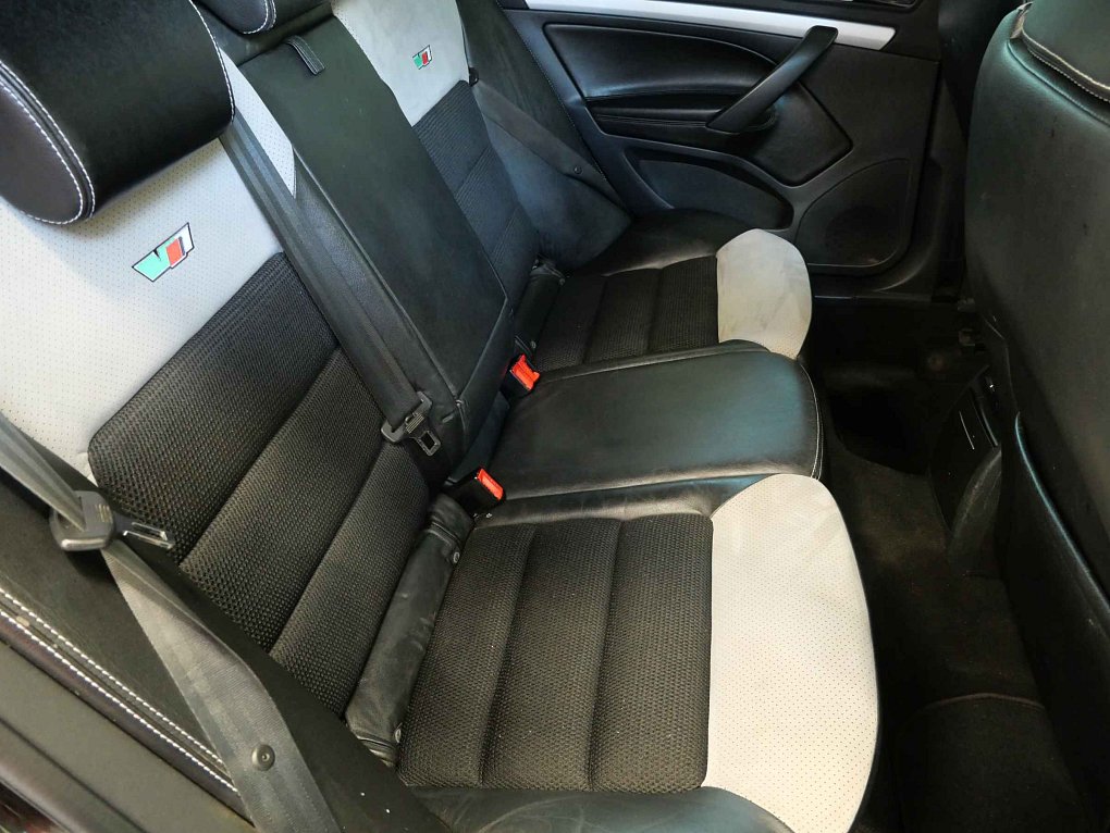 Škoda Octavia II 2.0 TFSi RS