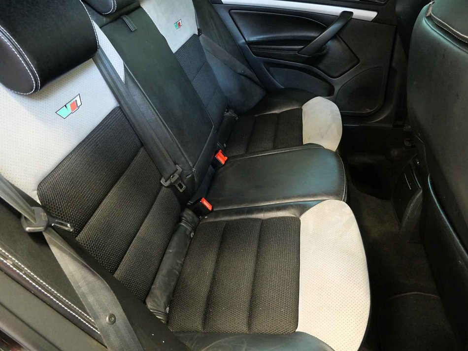 Škoda Octavia II 2.0 TFSi RS