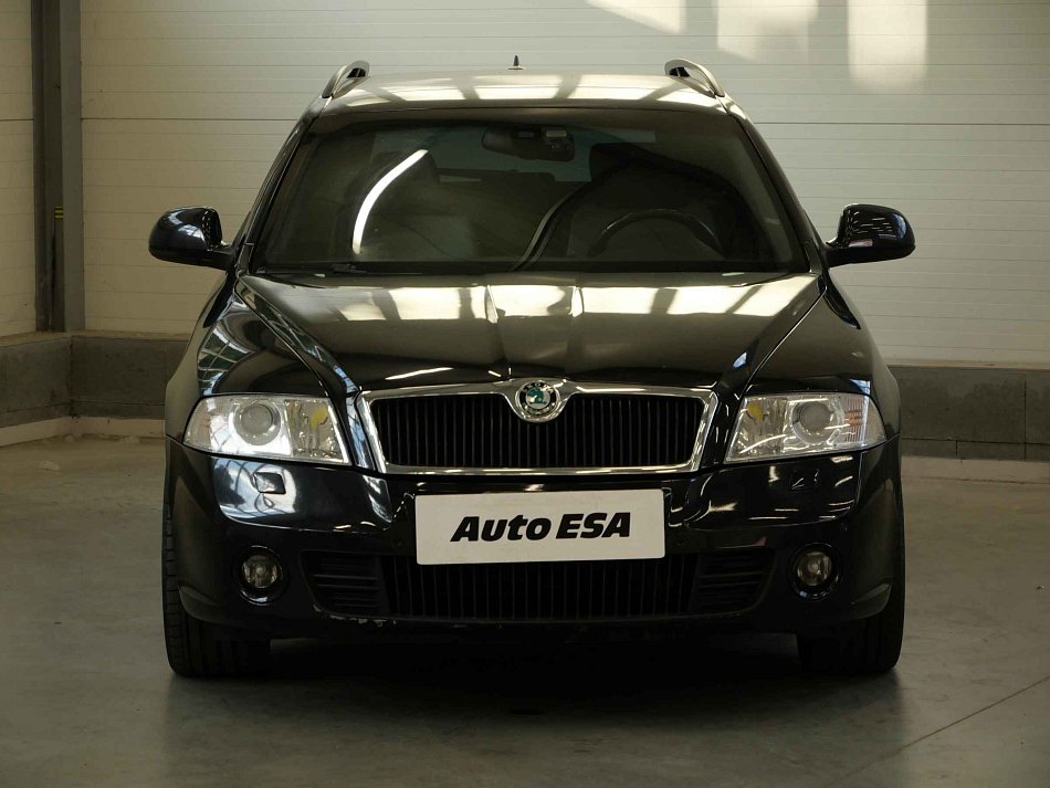 Škoda Octavia II 2.0 TFSi RS