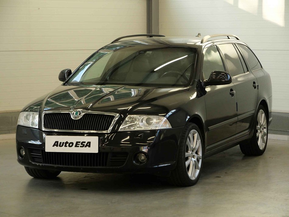 Škoda Octavia II 2.0 TFSi RS
