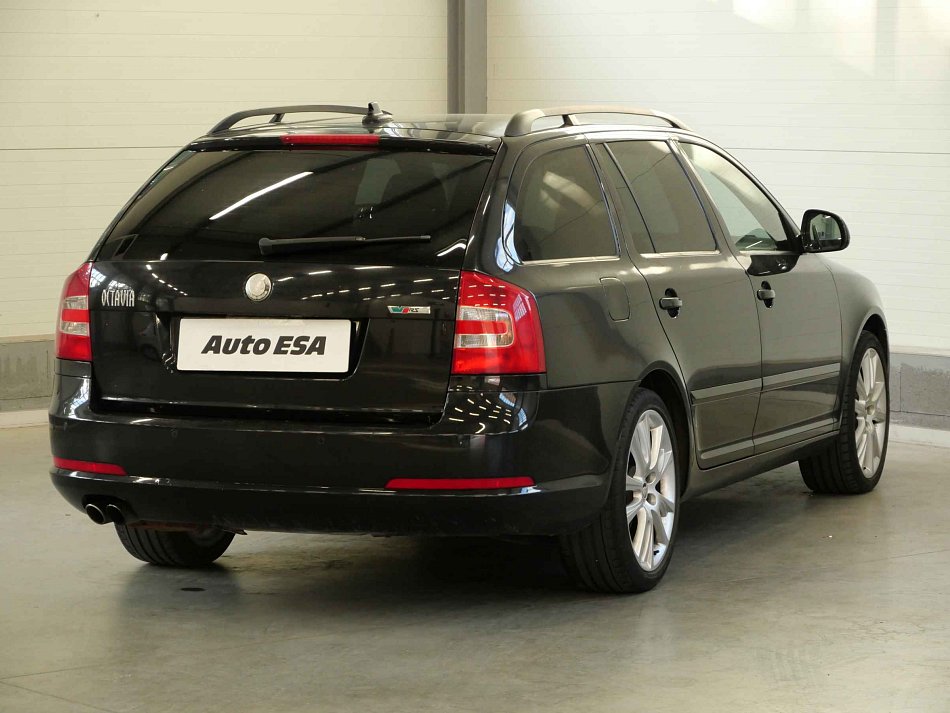 Škoda Octavia II 2.0 TFSi RS