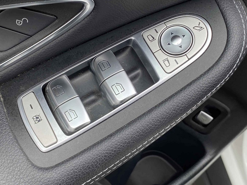 Mercedes-Benz GLC 2.0T Exclusive GLC250 4M
