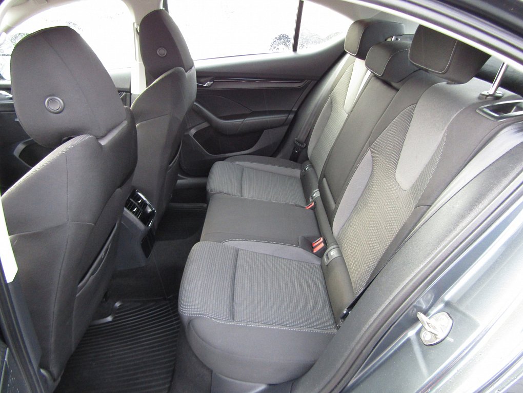 Škoda Octavia IV 2.0 TDi Ambition