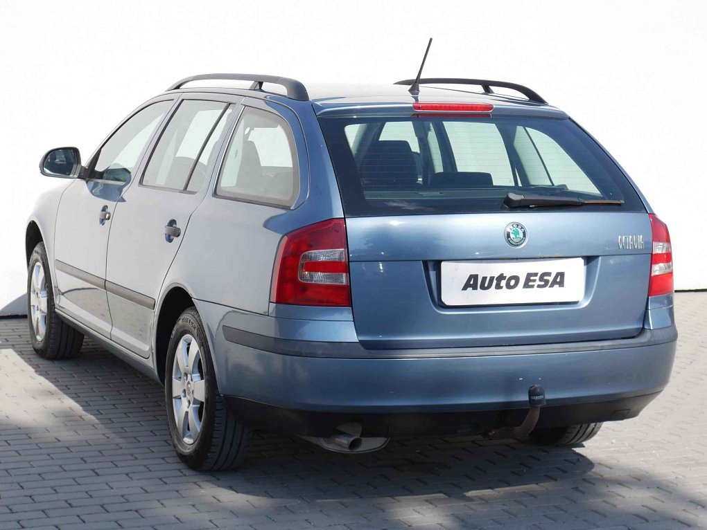 Škoda Octavia II 1.6 MPi Active