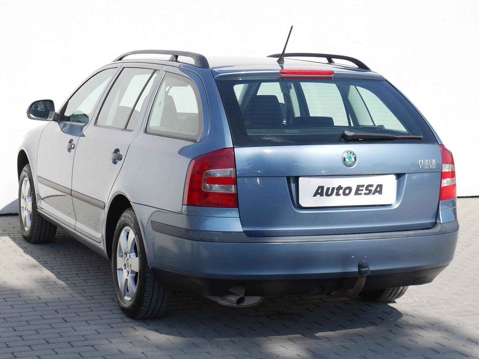 Škoda Octavia II 1.6 MPi Active