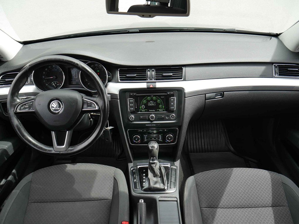 Škoda Superb II 2.0 TDi 