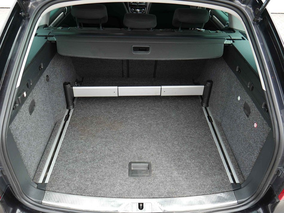 Škoda Superb II 2.0 TDi 