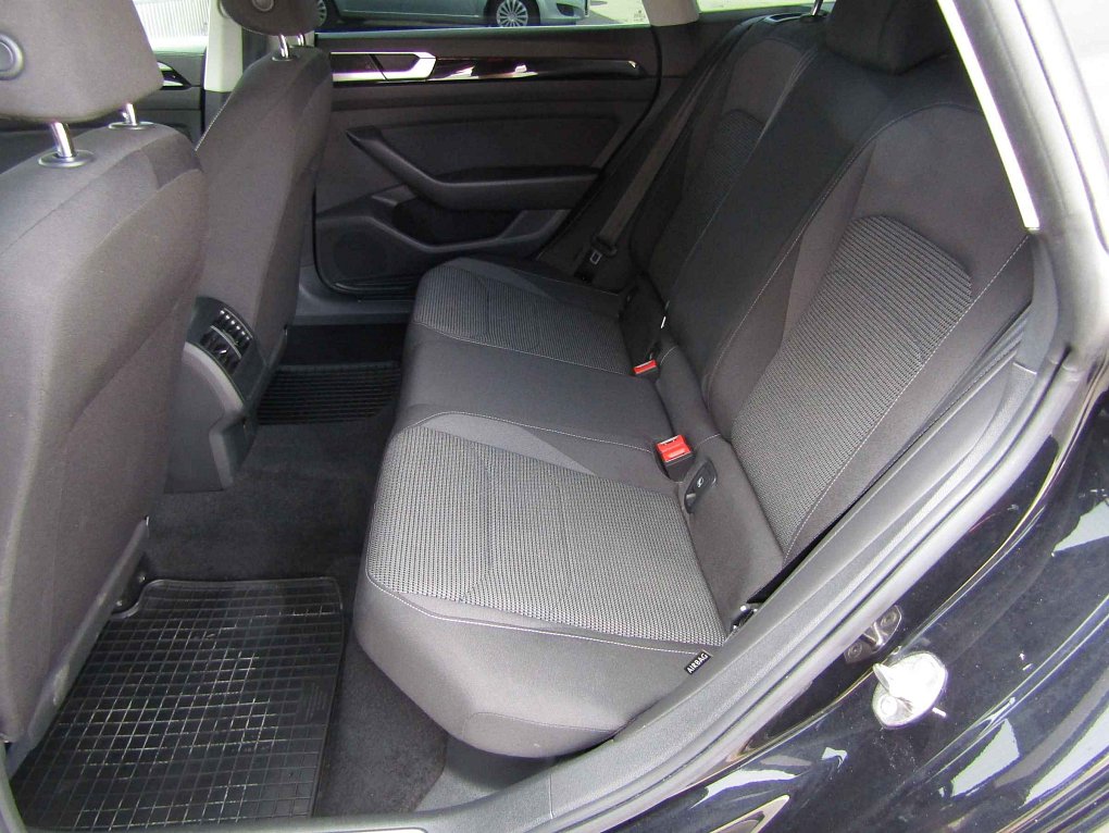 Volkswagen Arteon 2.0 TDi 