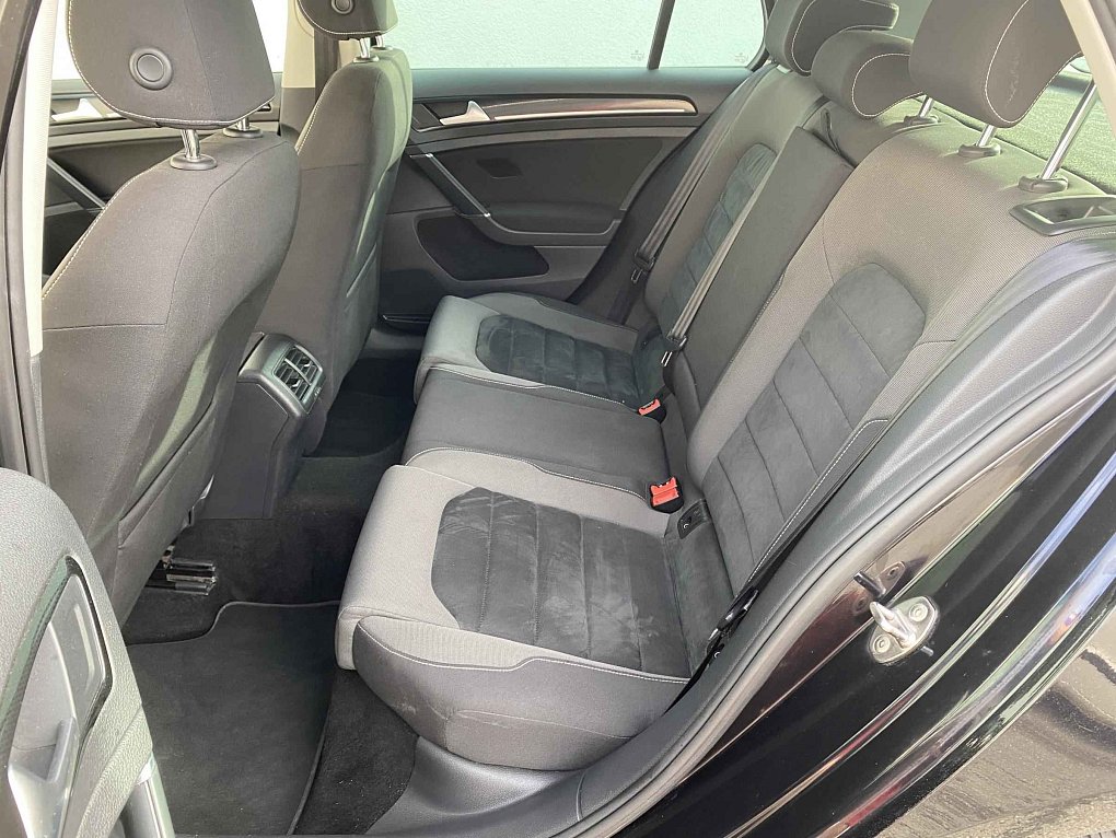 Volkswagen Golf 1.4 TSi Highline