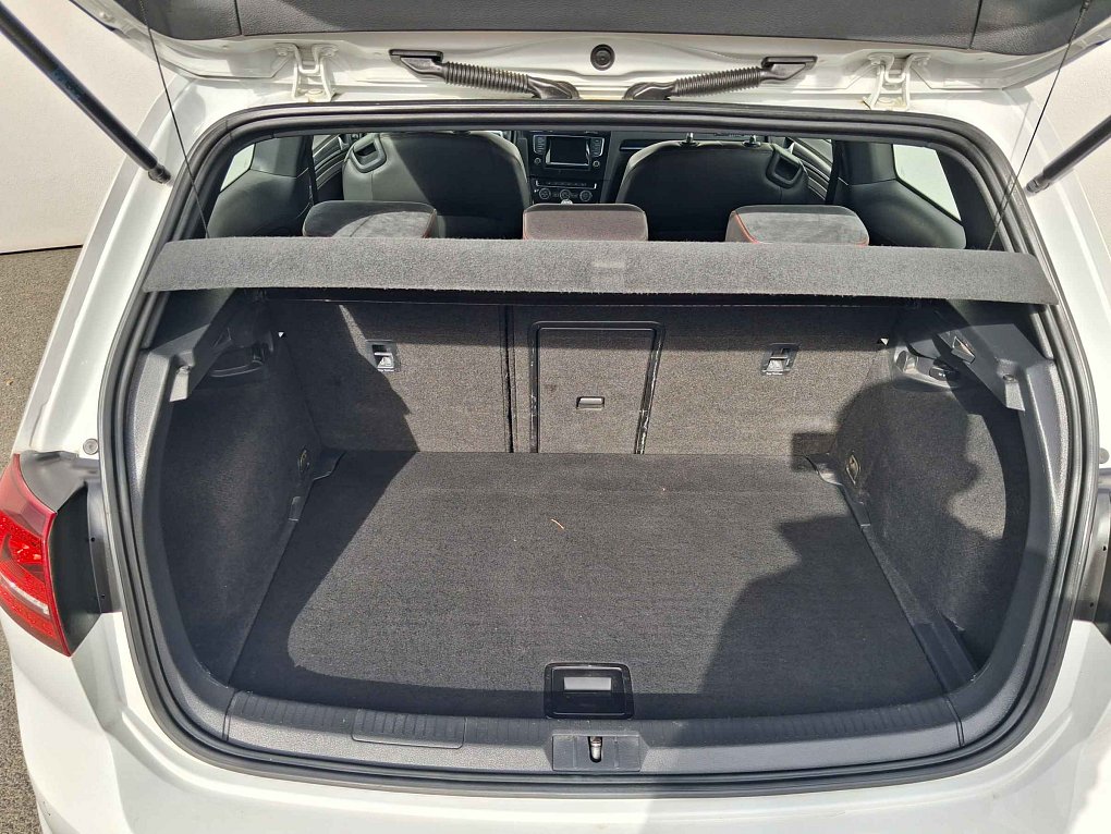Volkswagen Golf 2.0 TSi GTi
