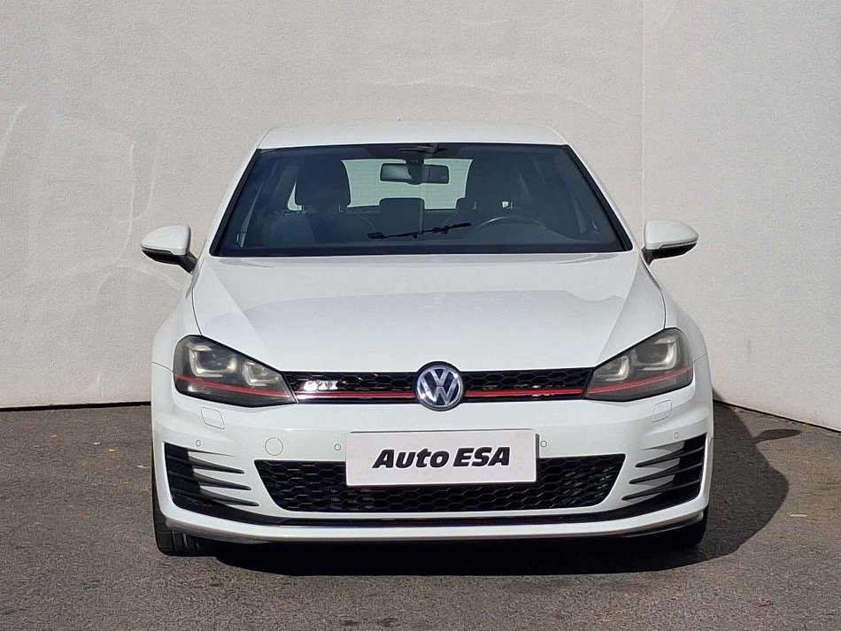 Volkswagen Golf 2.0 TSi GTi
