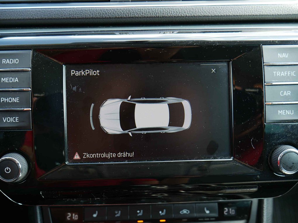 Škoda Superb III 2.0TDi Ambition 4x4