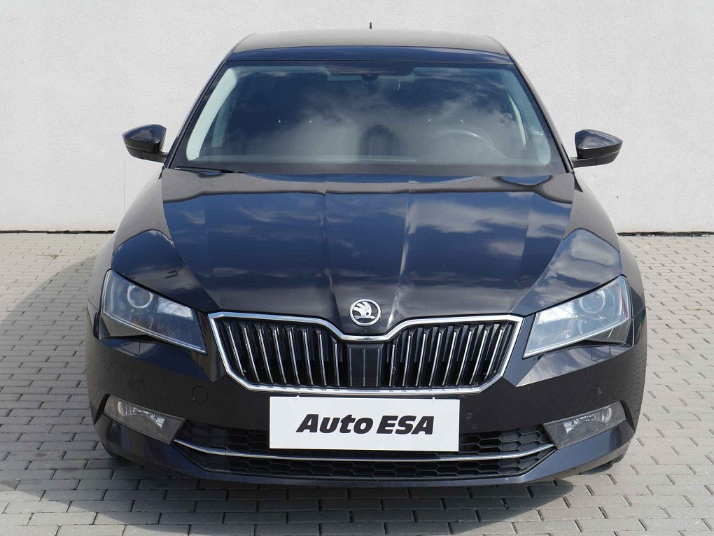 Škoda Superb III 2.0TDi Ambition 4x4