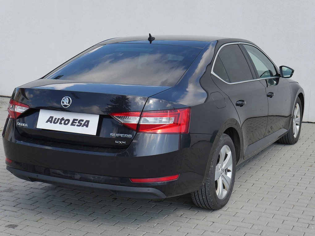 Škoda Superb III 2.0TDi Ambition 4x4