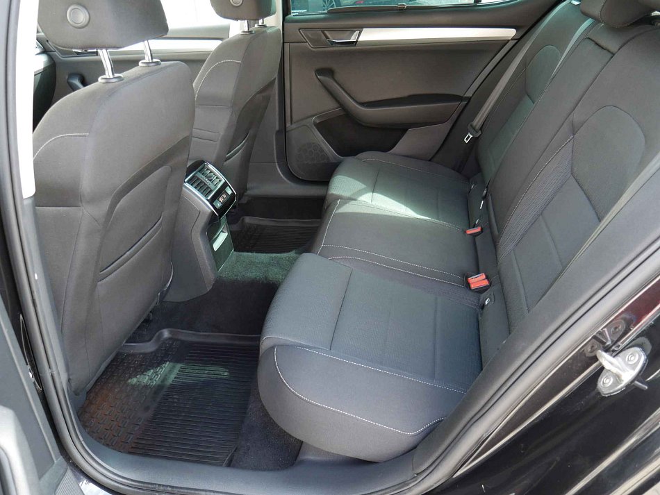 Škoda Superb III 2.0TDi Ambition 4x4
