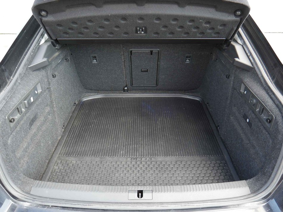 Škoda Superb III 2.0TDi Ambition 4x4