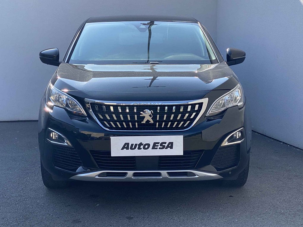 Peugeot 3008 1.2PT Allure